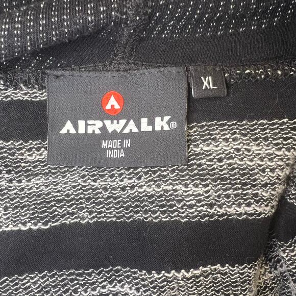 Airwalk Men’s Lightweight Hoodie Size XL - Picture 4 of 4